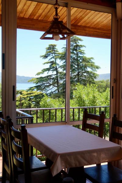 Costa Bonita Aparts & Spa, Забронировать  Отели Punilla Valley с парковкой, Парковка