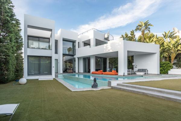 Villa Elite Maribiza, Забронировать  Кала-Льенья Ибица