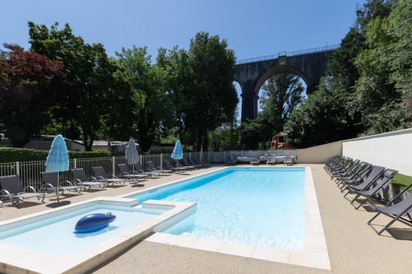 Les Rives d’Auzon confort 8 pers, Забронировать  Лавильдьё Ardèche