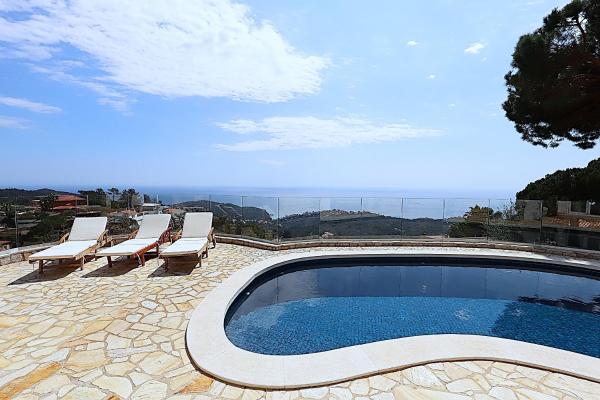 Villa Verasol, Забронировать  Льорет-де-Мар Коста-Брава