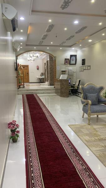 اماسي المهد للشقق المخدومة, Забронировать  Отели Эль-Мадина с парковкой, Парковка