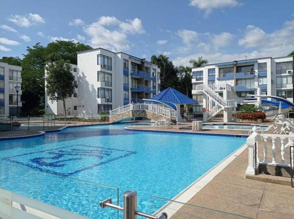 APARTAMENTO FAMILIAR MELGAR CON PISCINA ac, Забронировать  Мельгар Толима