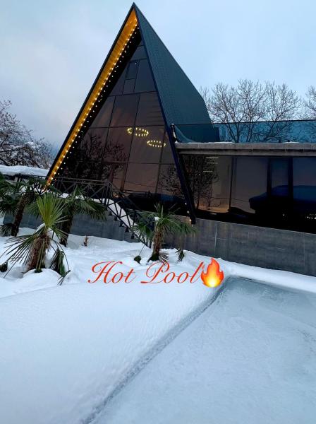 SS Mountain A-Frame Villa, Забронировать  Отели Габалинского района с бассейном, Бассейн