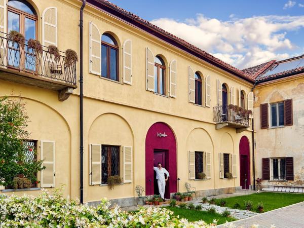 La Giardina Guest House, Забронировать  Кьери Пьемонт