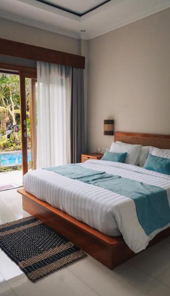 Myraga House Ubud, Забронировать  Отели Убуд с бассейном, рядом с Храм Сарасвати, Бассейн