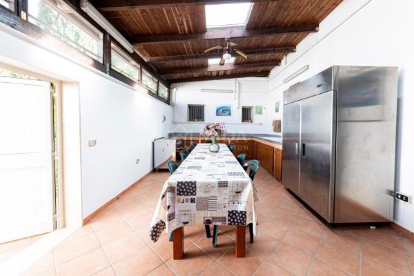 Villa Zeus, Забронировать  Порто-Чезарео Porto Cesareo Beaches
