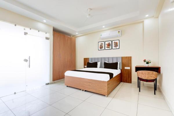 Hotel O ETERNAL RESIDENCY, Забронировать  Гургаон штат Харьяна