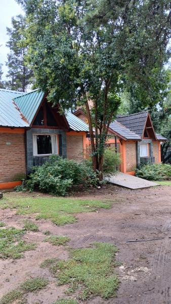 Cabañas Lago Azul, Забронировать  Отели Punilla Valley с парковкой, Парковка