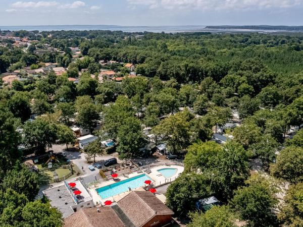 Camping La Canadienne, Забронировать  Арэ 