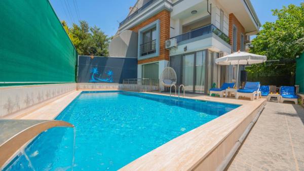 Fethiye 3 Bedroom Villa - Close to the center, Забронировать  Фетхие Мугла