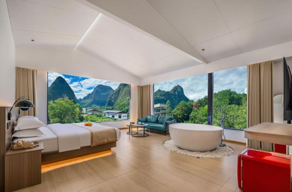 Yangshuo Pony Family Hotel - Tonglu, Забронировать  Яншо Гуанси