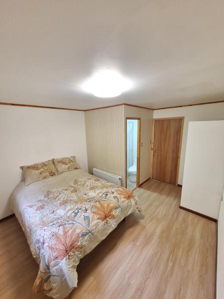 Cabañas y Hostel Praga, Забронировать  Пуэрто-Варас Cruce Andino