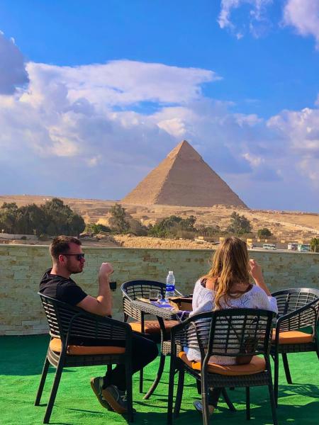 Keeper Pyramids View INN, Забронировать  Отели Каира с завтраком, рядом с Arab League HQ, Завтраки