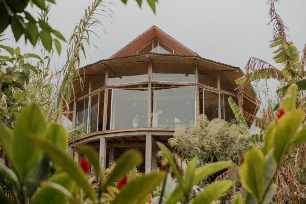 Saasil Retreat, Забронировать  Цунуна Солола
