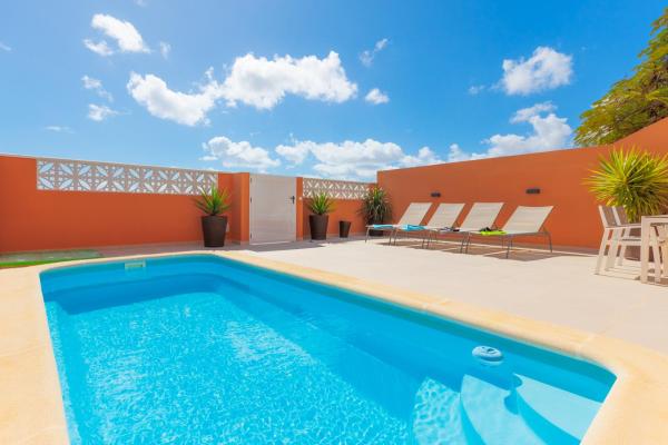 Villa tranquila con piscina privada, Забронировать  Калета-де-Фусте Фуэртевентура