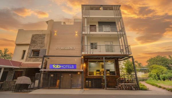 FabHotel Sky View Palace, Забронировать  Маратахалли-Сарджапур Бангалор, рядом с Telerad RxDx