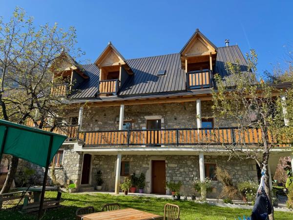 Guesthouse Te Tata, Забронировать  Тети Shkoder County