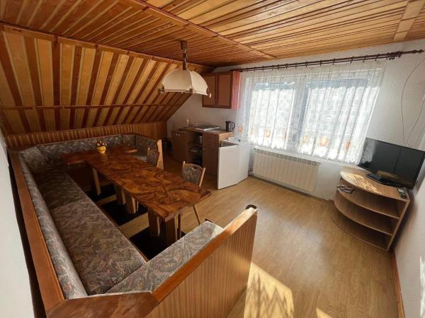 Willa Koniaków, Забронировать  Отели Silesian Beskids с парковкой, Парковка