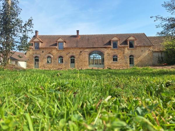 La Ferme Neuve, Забронировать  Филле 