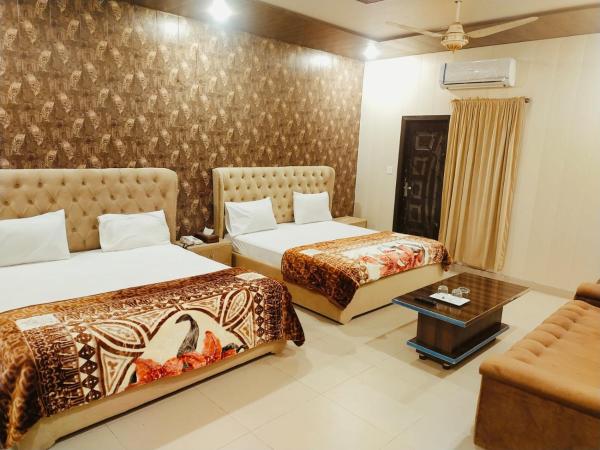 Royal Fort Executive Hotel Gulberg, Забронировать  Гульберг Лахор