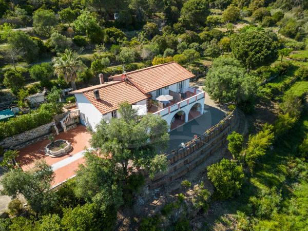 La Palazzina nel Verde - Goelba, Забронировать  Кампо-нель-Эльба Эльба