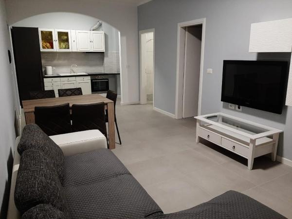 Junik Apartment, Забронировать Апартаменты/квартира Отели в центре Орикум, в центре