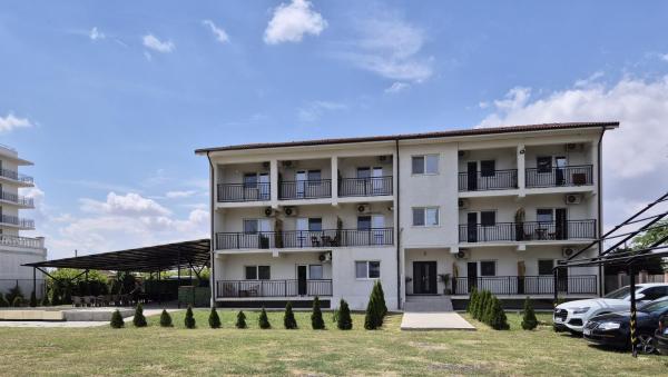 Vila MerSea, Забронировать  Отели Мамайя Норда – Нэводари с парковкой, Парковка