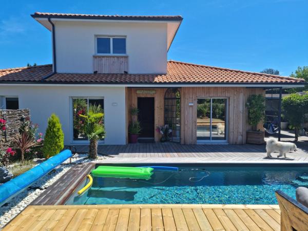 Villa climatisée avec piscine à LEGE CAP FERRET, Забронировать  Леж-Кап-Ферре Cap Ferret Peninsula