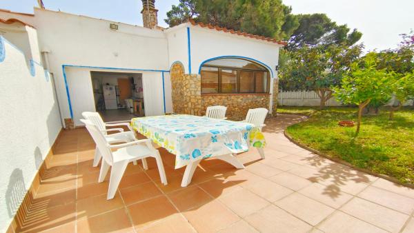 VACAY Villa Emily, aire libre al sol, en la Costa Brava, L\Escala, Забронировать  Ла-Эскала Alt Empordà