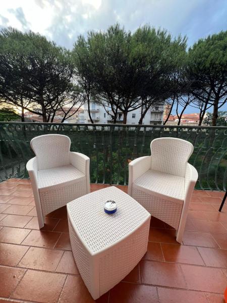 SORRENTO HOME e FLAT PARK AND POOL, Забронировать Дом для отпуска Виллы Побережья Сорренто, Вилла