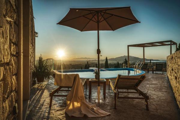 Violet Private Stone Villa, Забронировать  Lagópodhon Закинф
