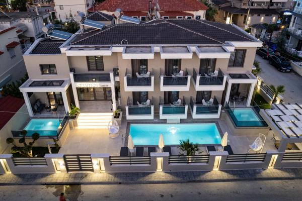 Ammos Luxury Apartments, Забронировать Апартаменты/квартира Отели Неа-Врасна с бассейном, Бассейн