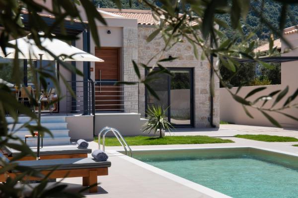 RIZOMATA LUXURY VILLAS, Забронировать  Отели Лефкас с парковкой, Парковка