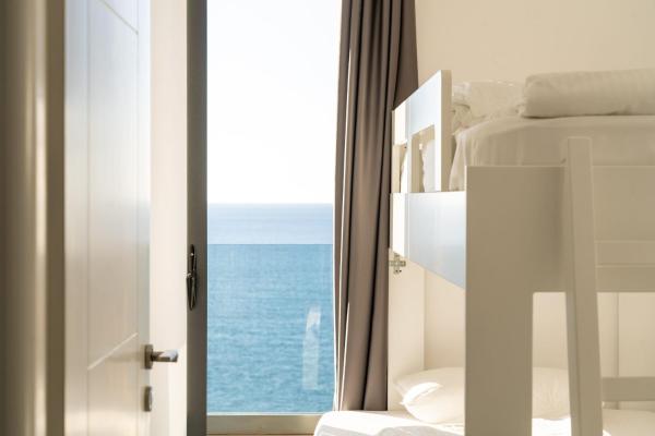 Elite Residence - Seafront Apartments