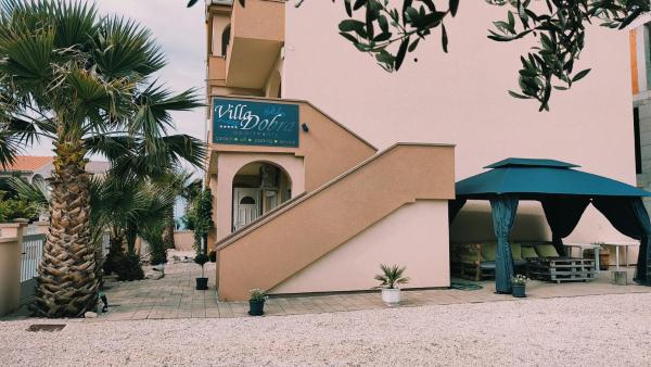 Villa Dobra Holiday Apartments, Забронировать  Вир Zadar Islands