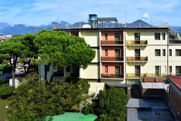 Casa per Ferie Nostra Signora Tonfano, Забронировать  Марина-ди-Пьетрасанта Версилия