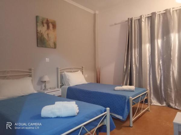 Dimitris Apartments Messongi, Забронировать  Месонги Корфу