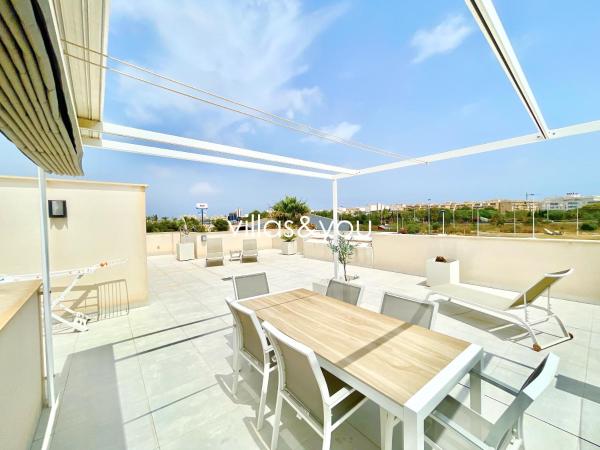 Amay 880 Torrevieja by Villas&You, Забронировать  Торревьеха Коста-Бланка