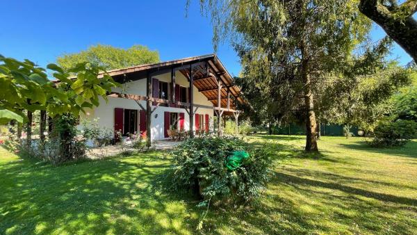 Villa au milieu des pins / bord du lac, Забронировать  Бискарросс Côte landaise