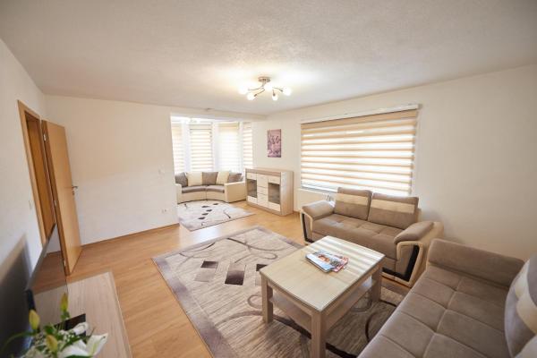 Grand Apartments, Забронировать Апартаменты/квартира Отели Сараево с парковкой, Парковка