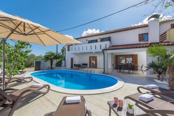 Villa Zlata, Забронировать  Крк остров Крк