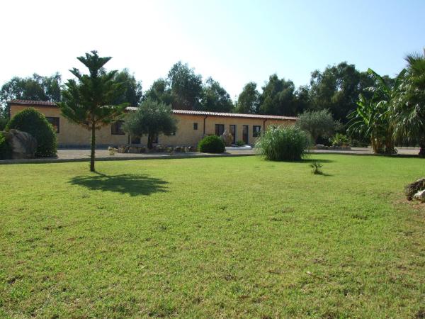 agriturismo corallo, Забронировать  Санта-Мария-ла-Пальма Sardinia North