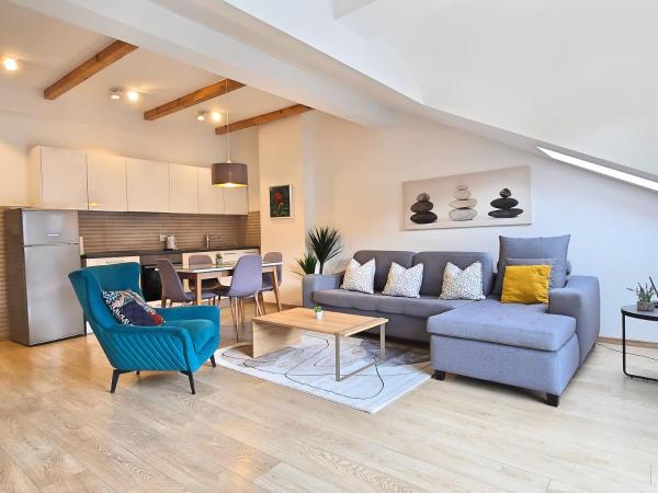 City Center apartments, Забронировать Апартаменты/квартира Отели Мостар с парковкой, Парковка