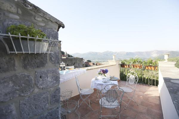 Casa Aulivo, dimora storica con vista, Забронировать  Отели Кайаццо с завтраком, Завтраки