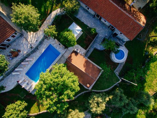 GRANDFATHERS Secret, Забронировать  Даниловград Danilovgrad County