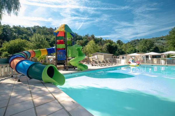 Camping Le Parc des Monges, Забронировать  Орибо-Сюр-Сиань Mimosa Road