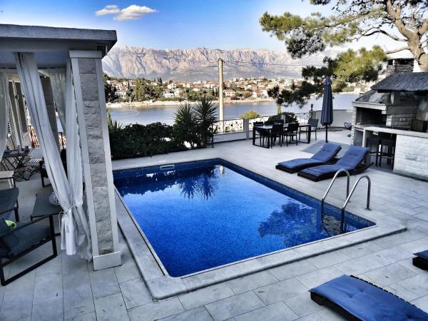 Villa Sky with stunning view, Забронировать  Selca kod Bogomolja Брач