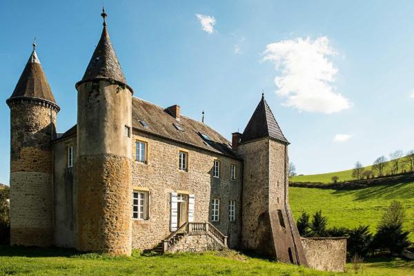 Chateau de Sainte Colombe Sur Gand, Забронировать  Сент-Коломб-сюр-Ган 