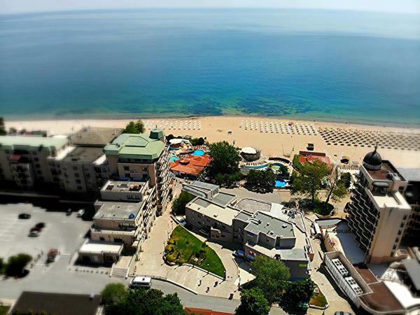 IZVORA APART-HOTEL Beach Front Suites, Забронировать  Золотые Пески 