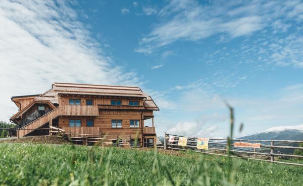 Hiasl Zirbenhütte, Забронировать  Хохриндль Nockberge
